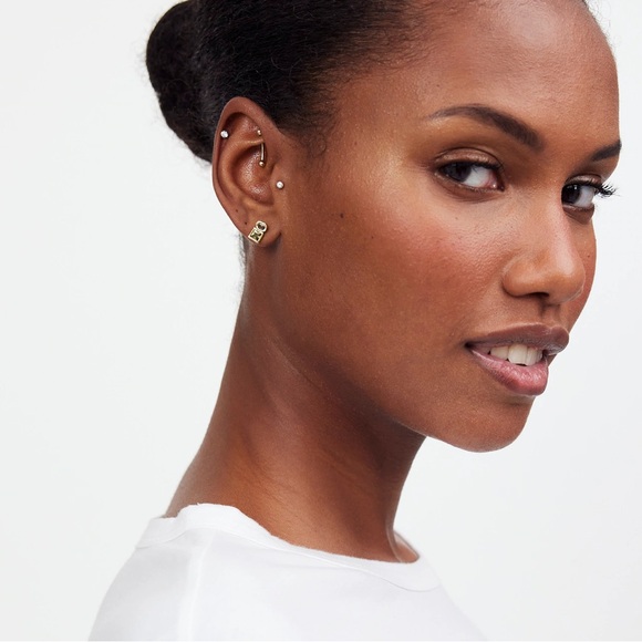 Madewell Mixed Shape Stud Earrings - Picture 2 of 4